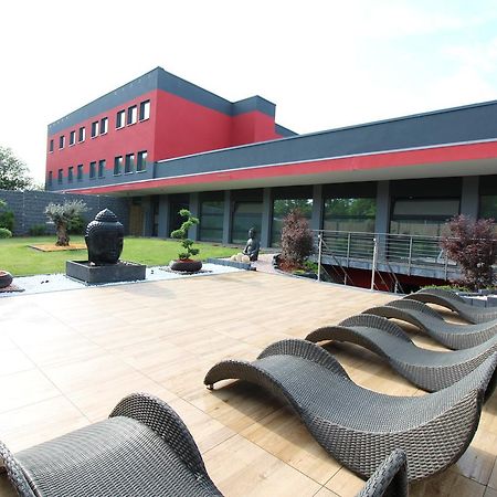 גלזנקירכן Vitalounge Sports & Spa Hotel מראה חיצוני תמונה