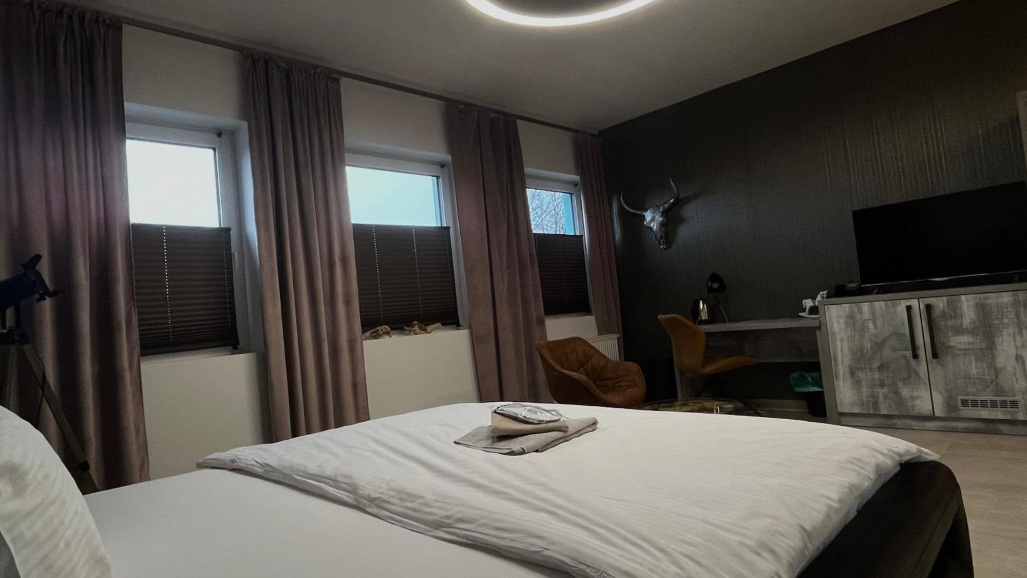 גלזנקירכן Vitalounge Sports & Spa Hotel מראה חיצוני תמונה